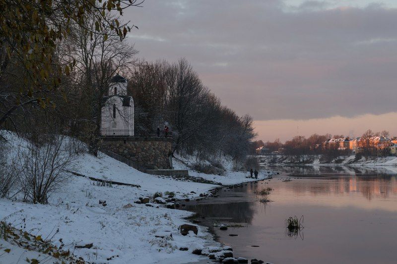 Псков, часовня, река, Ольга, Ольгинская, Великая, история, снег Набережная фото превью