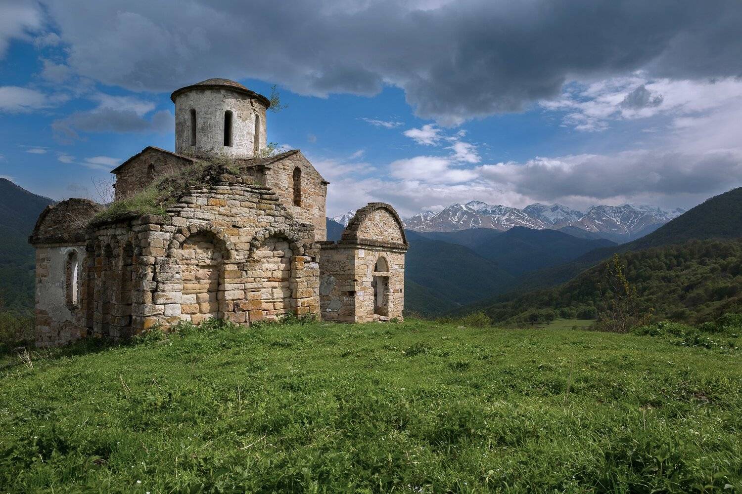 кчр,карачаево-черкесия,горы ,сентинский храм,теберда, Коркин Вадим