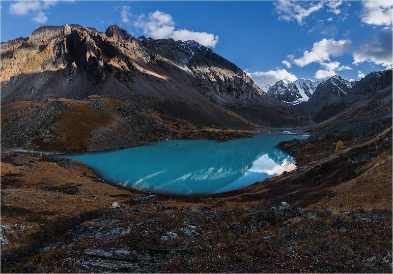 алтай озеро осень золотая горы лиственница вода Озеро Каракабак. Алтай. фото превью