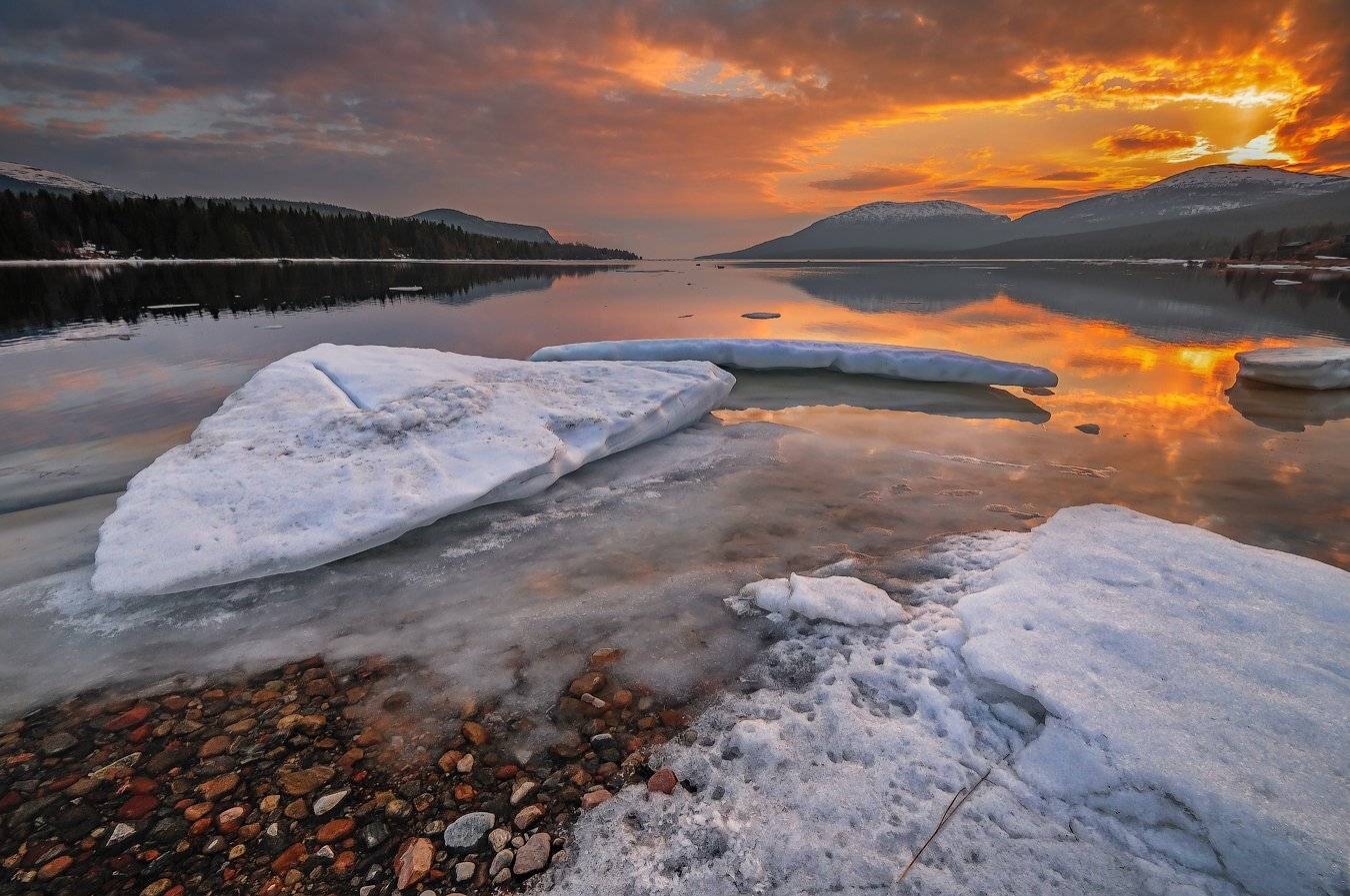 кольский, север,заполярье, колвица, весна, вечер, закат,, Роман Горячий