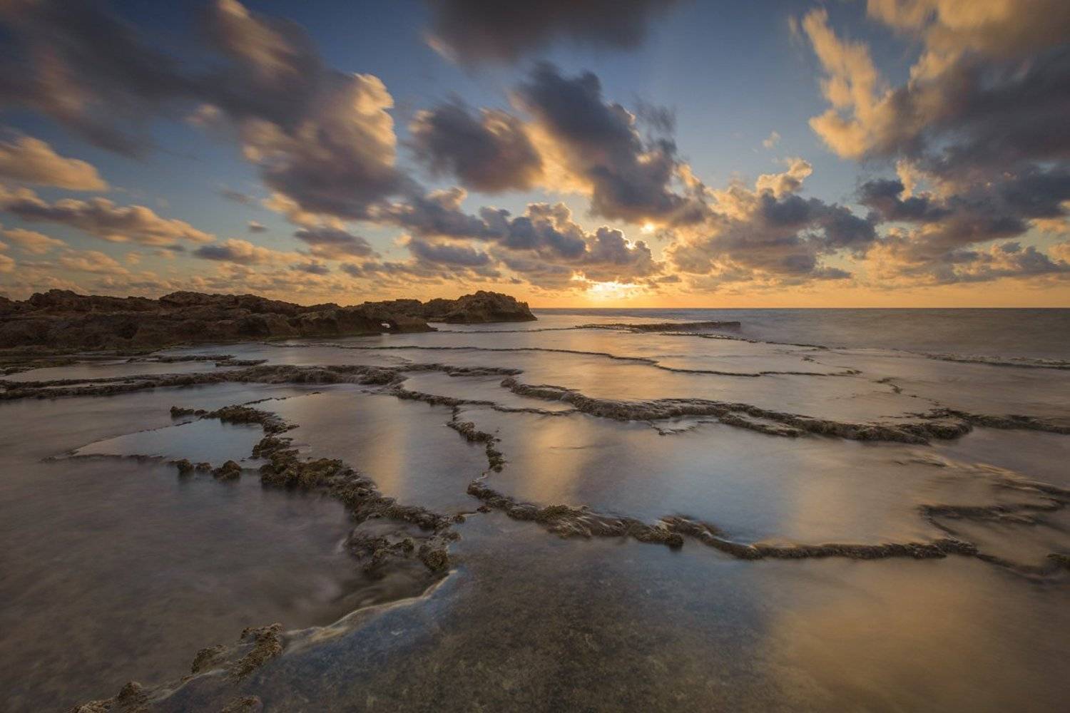 средиземное море, небо, камни, вода, песок, облака, море, пляж, парк, шторм, национальный парк, израиль, север, закат, солнце, ветер, брызги, волны, весна, природа, пейзаж,, Арон Гершон