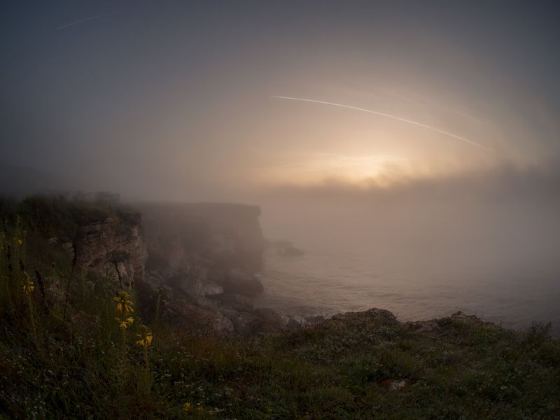 a misty morning фото превью