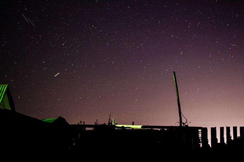 россия, инзенский район, ночь, звёзды, советский объектив, гелиос 44-2, лето, природа, пейзаж Ночь в деревеньке фото превью