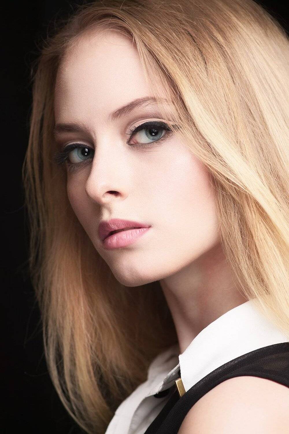 , Влад Степанов