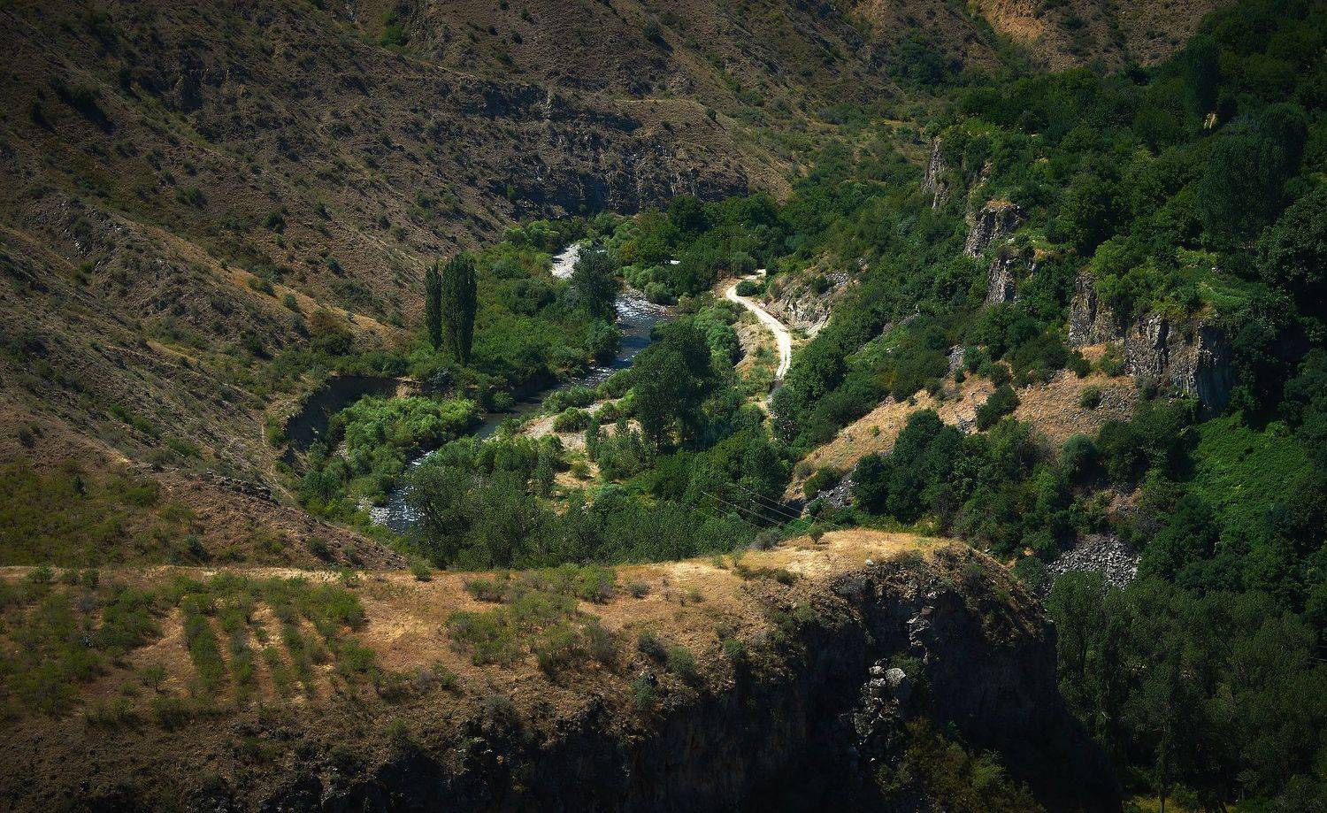 Армения, Пейзаж, Горы, Река, Оазис, Путешествие, Природа, Landscape, Armenia, Oasis, River, Mountains, Summer, Лето, Сергей Яблоков
