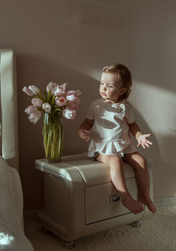 Портрет, девочка  Весенний вечер фото превью