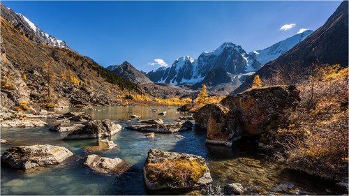 Верхнее Шавлинское озеро