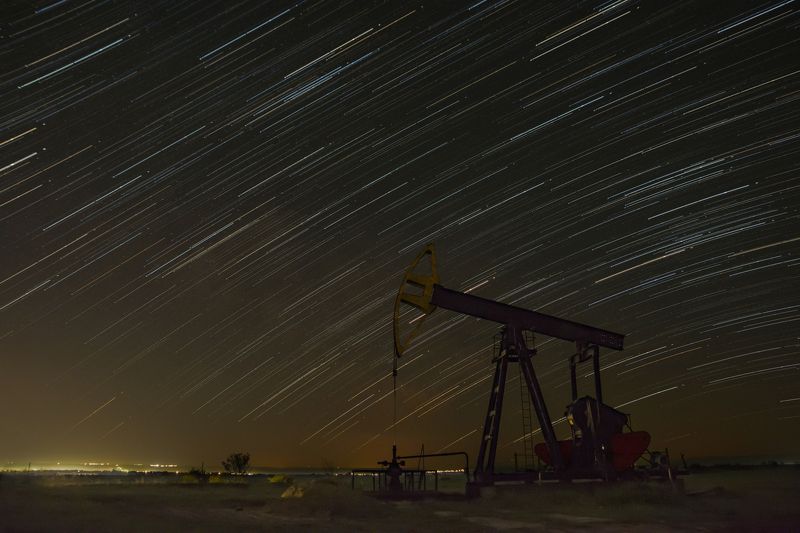 sky, stars, trails, nature, landscape, night, light Oil Pump фото превью