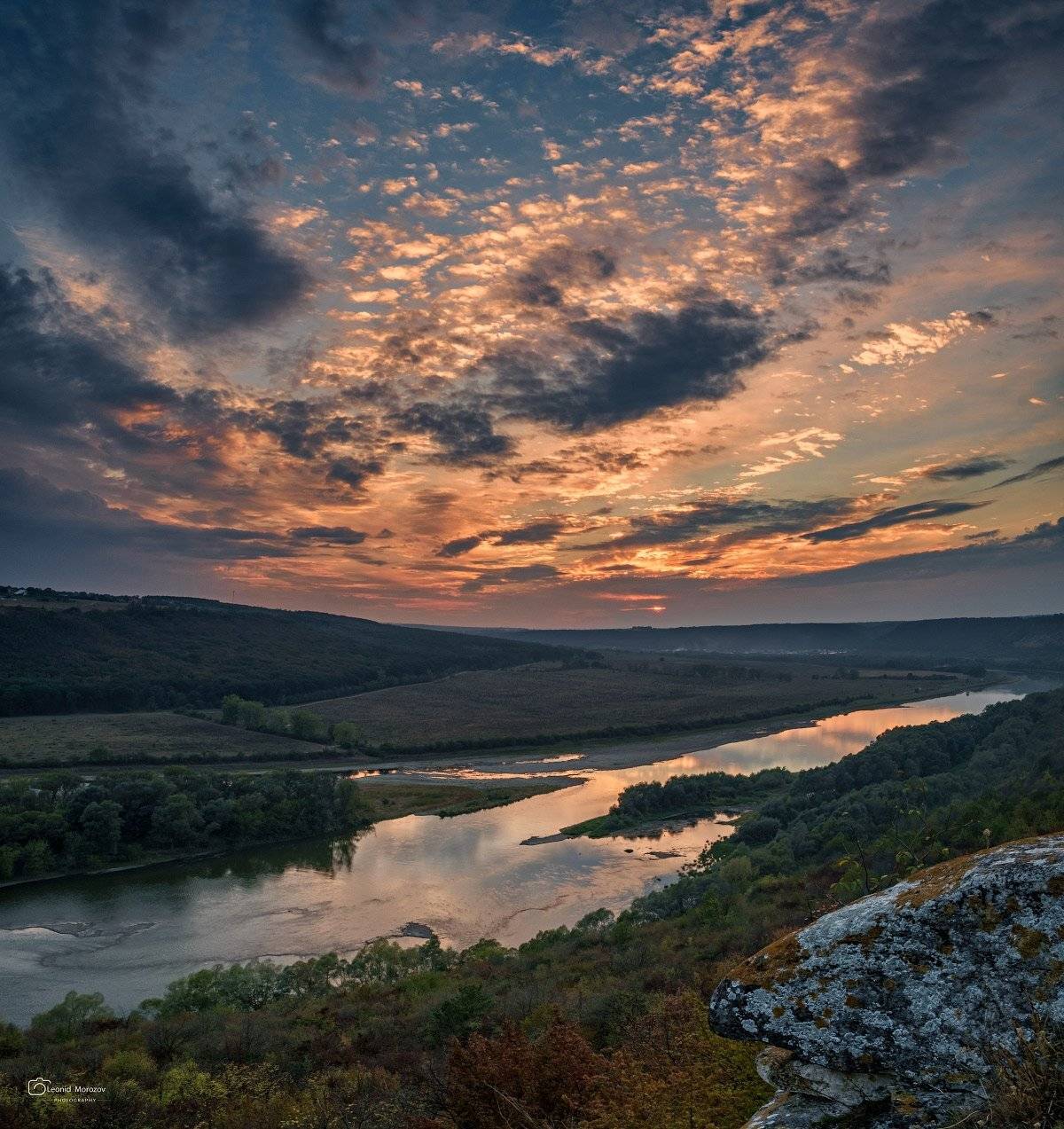 пейзаж природа город облака небо карпаты горы, Леонид Морозов