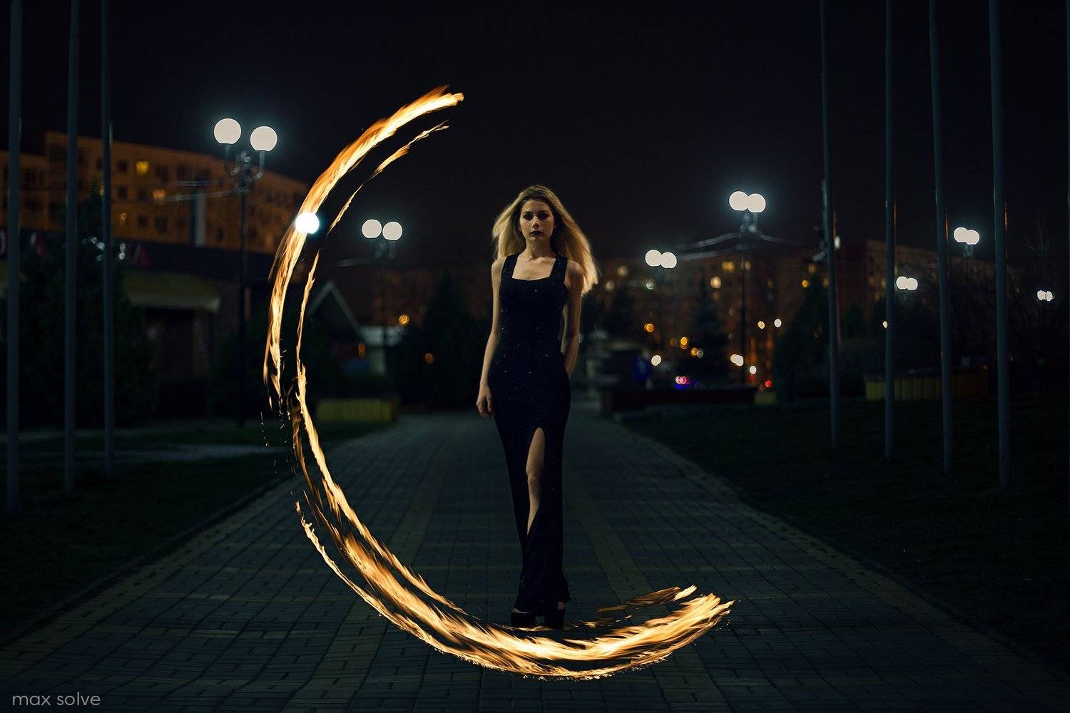 portrait, female, cute, hot, fashion, sexy, girl, girls, model, models, fashion, beauty,  mua, makeup, make-up, face,  soft, modern, fineart, fire,  портрет, ночь, вечер, улица, фонарь, огонь, модель, , Max Solve