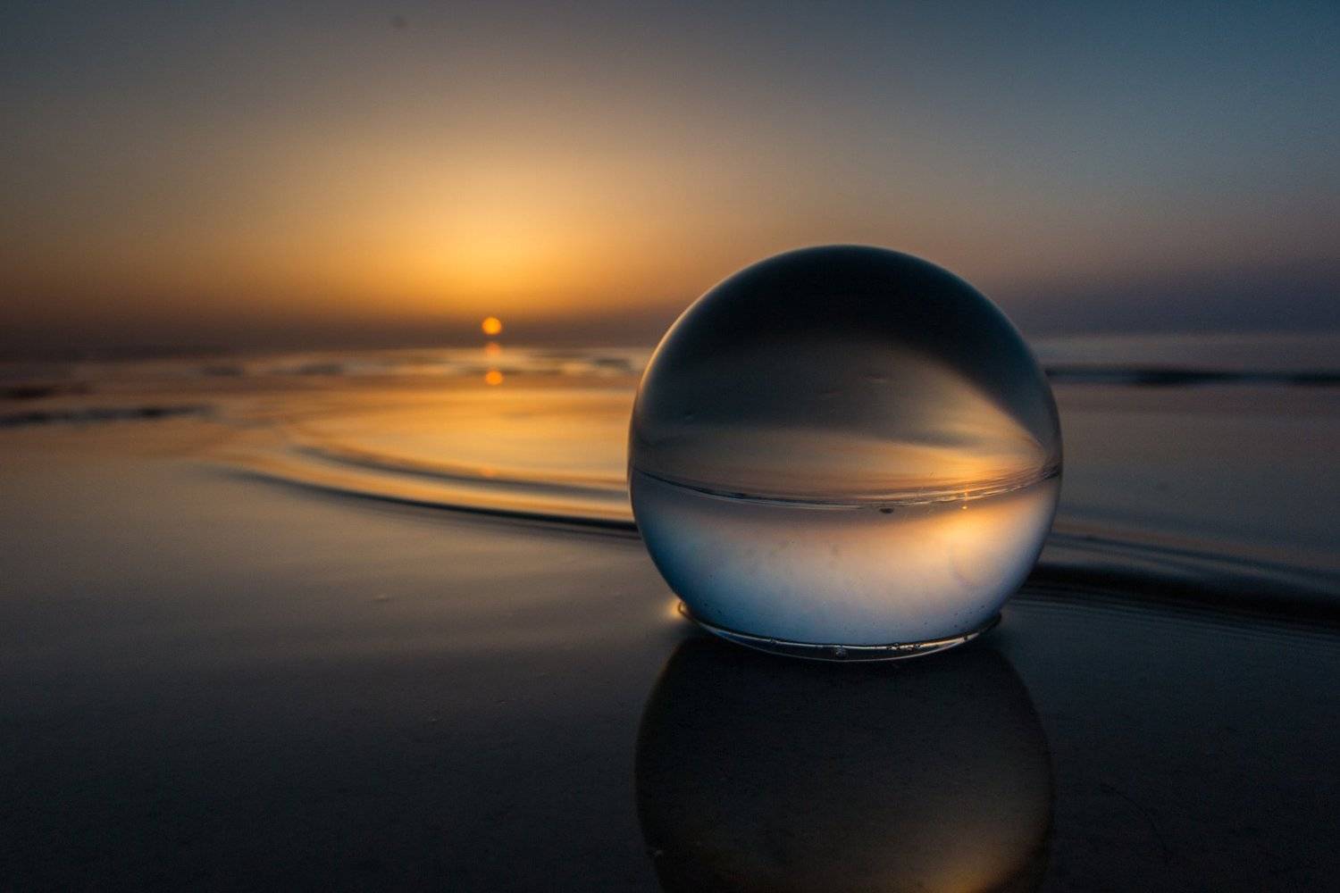 закат, море, солнце, вода, шар, золото, сумерки, отражение, пейзаж минимализм, Арнольд