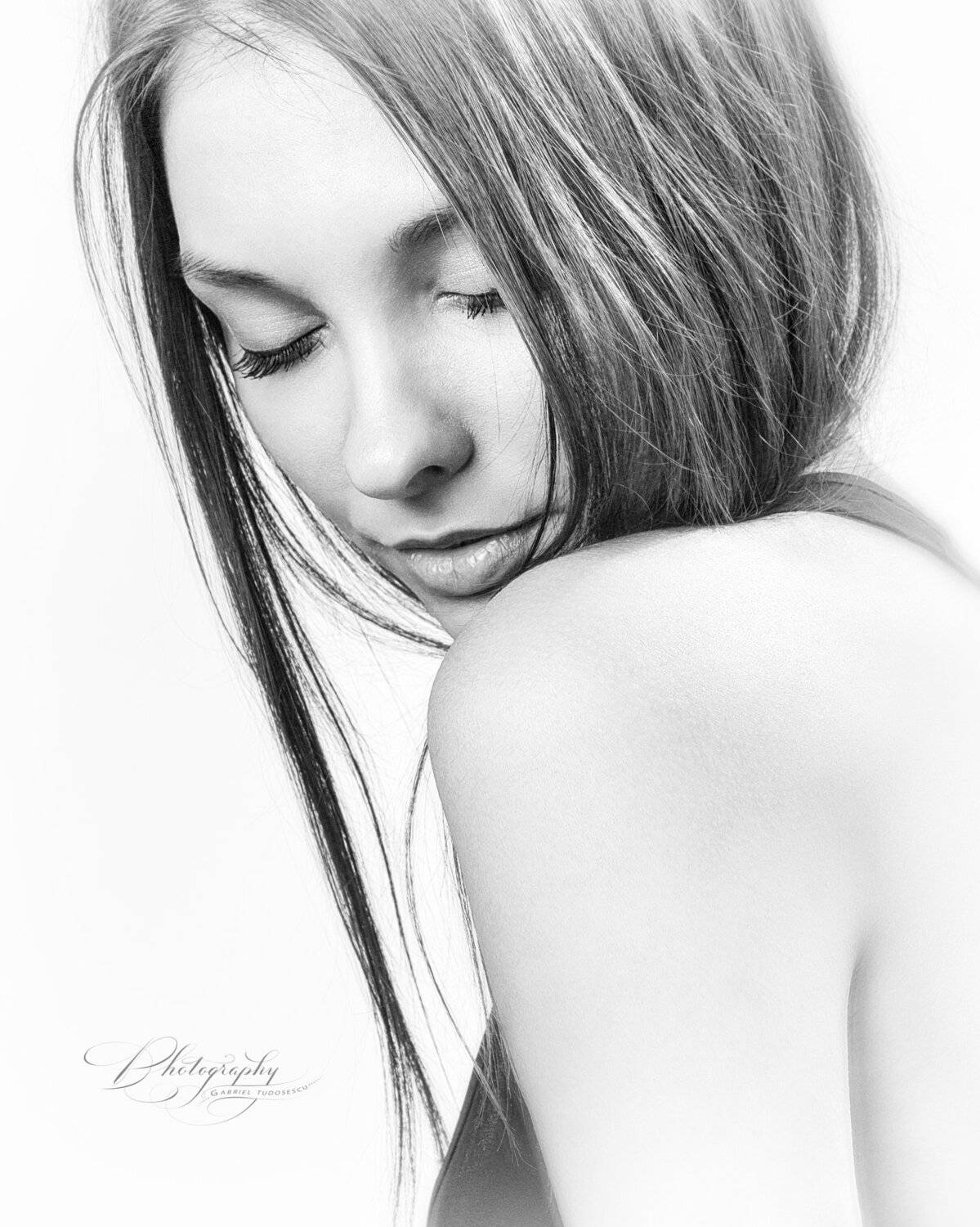 portrait, black & white, Gabriel Tudosescu EFIAP