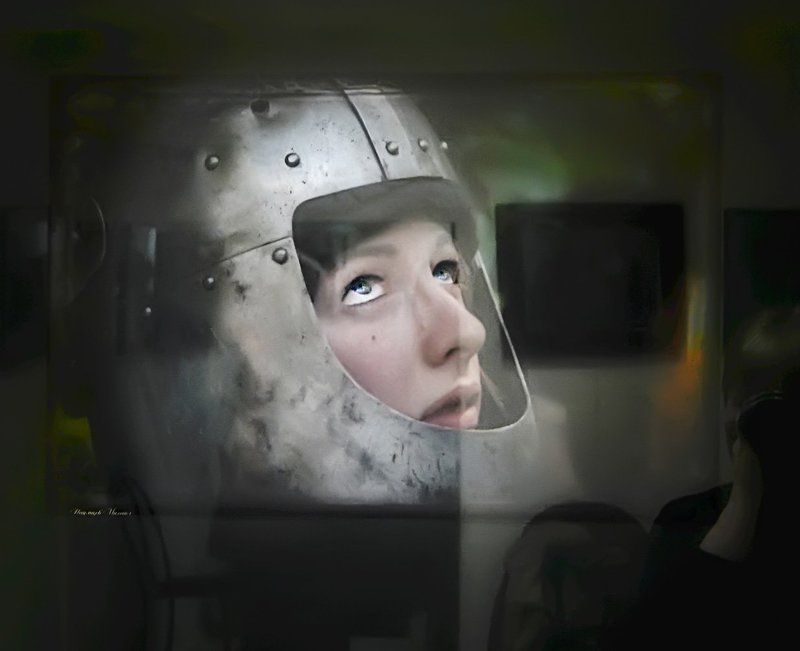 отражение,  стекло Ушла в себя и ...не вернулась фото превью