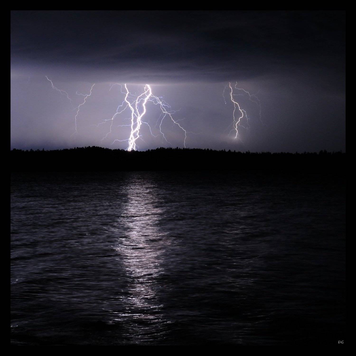 молния, озеро, фмнляндия, D.G.