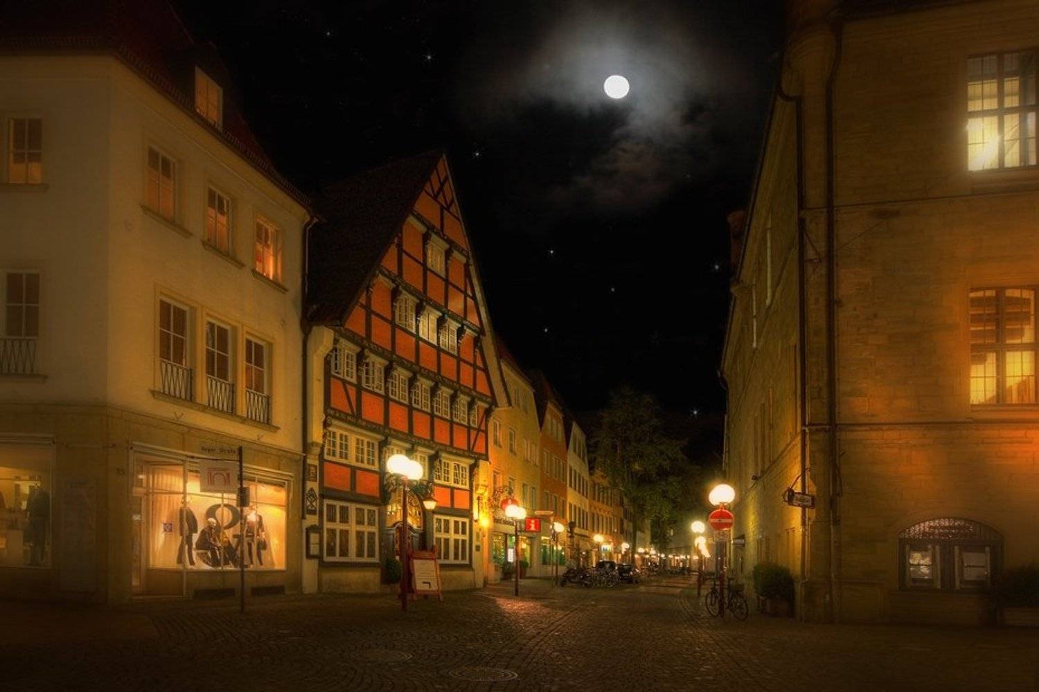 , Андрей Neufeld