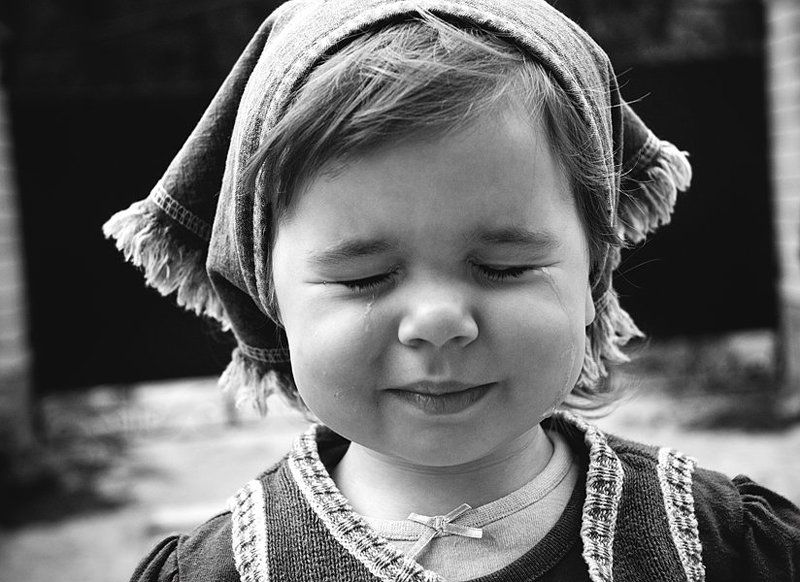 ребенок, чистые слезы Crying Sophie фото превью