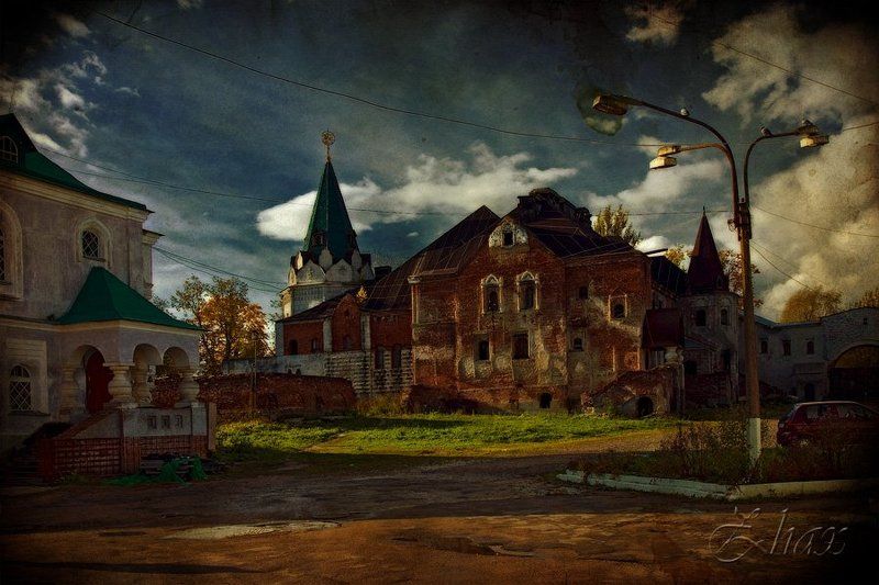 осень Патриаршее подворье фото превью