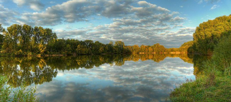 панорама, пейзаж, пруд, облака, деревья  фото превью