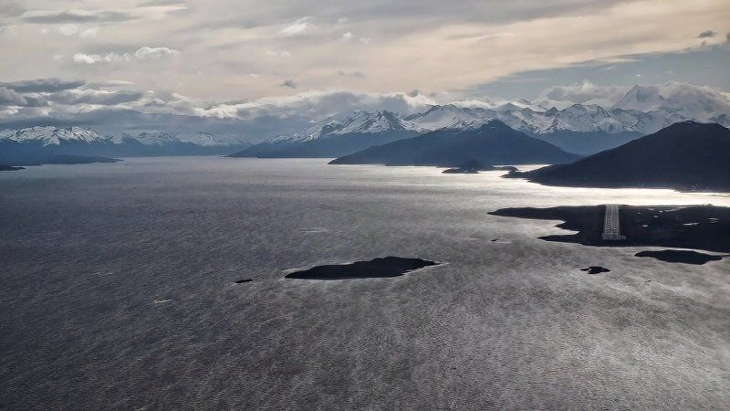 самолет, посадка Самая южная Свободная полоса фото превью