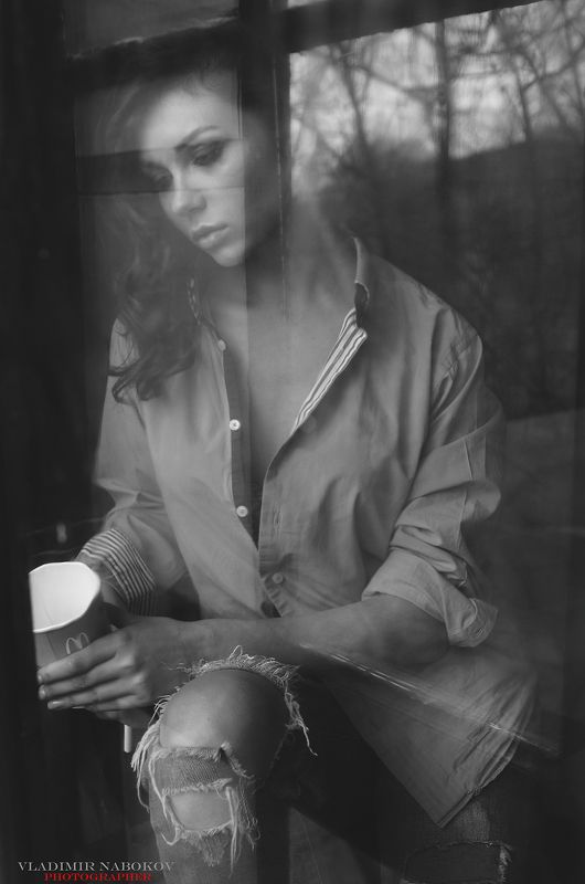 Через окно  фото превью