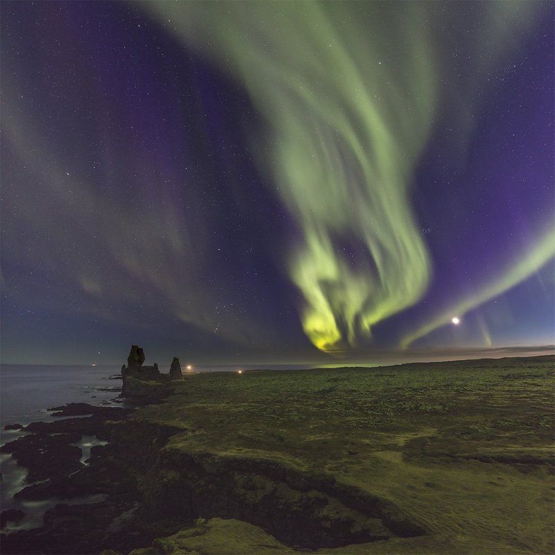 iceland landradar northern lights Green flame of Iceland фото превью