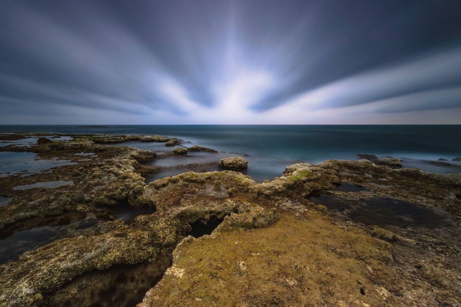 средиземное море, небо, камни, вода, песок, облака, море, пляж, парк, шторм, национальный парк, израиль, север, закат, солнце, ветер, брызги, волны, весна, природа, пейзаж,, Арон Гершон