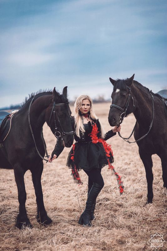 portrait, portraiture, fashion, outdoors  фото превью