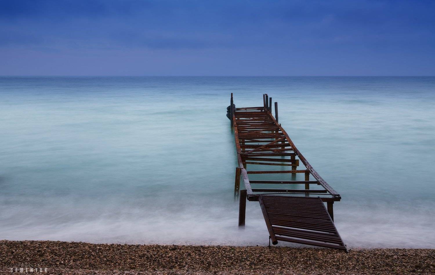 крым, море, длинная выдержка, пирс, коктебель, шторм., Семенюк Василий