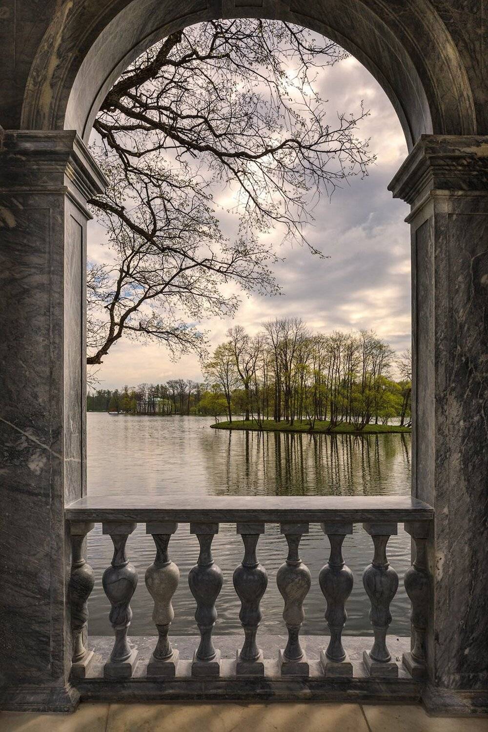 Царское село. Весна., Юрий Чернов