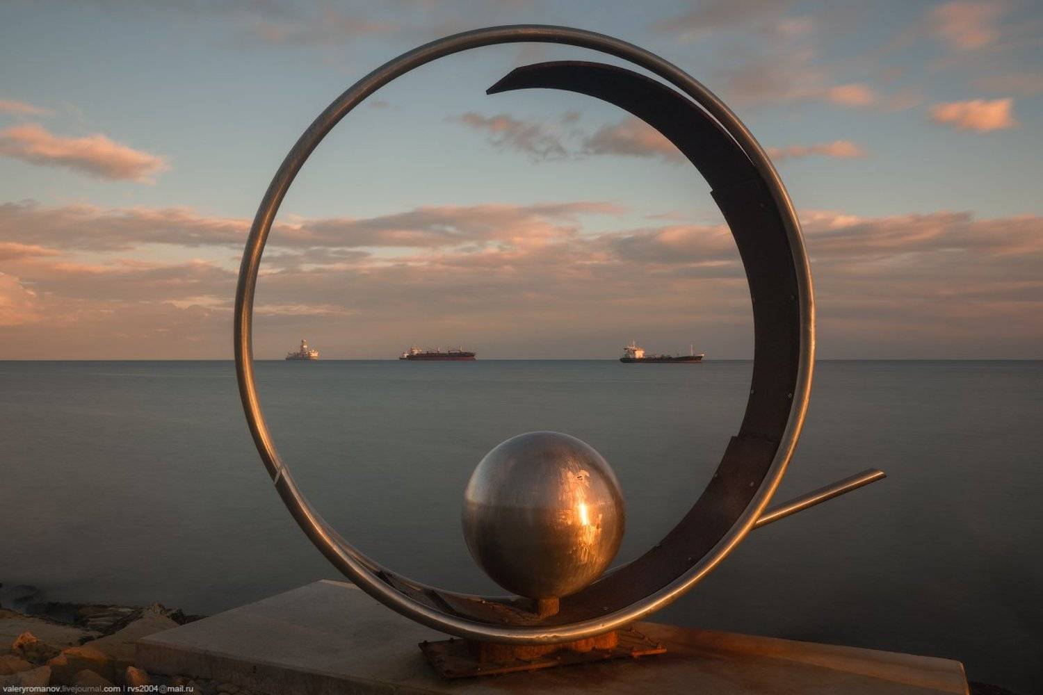 Море, Небо, Закат, Природа, Облако, Пляж, Лето, Вода, Берег, Путешествия, Каникулы, Ночь, Остров, Сумерки, Облачность, Синий,  Горизонт, Пейзаж, Морской пейзаж, Скульптура, Корабль, Лимассол, Кипр, Валерий Романов