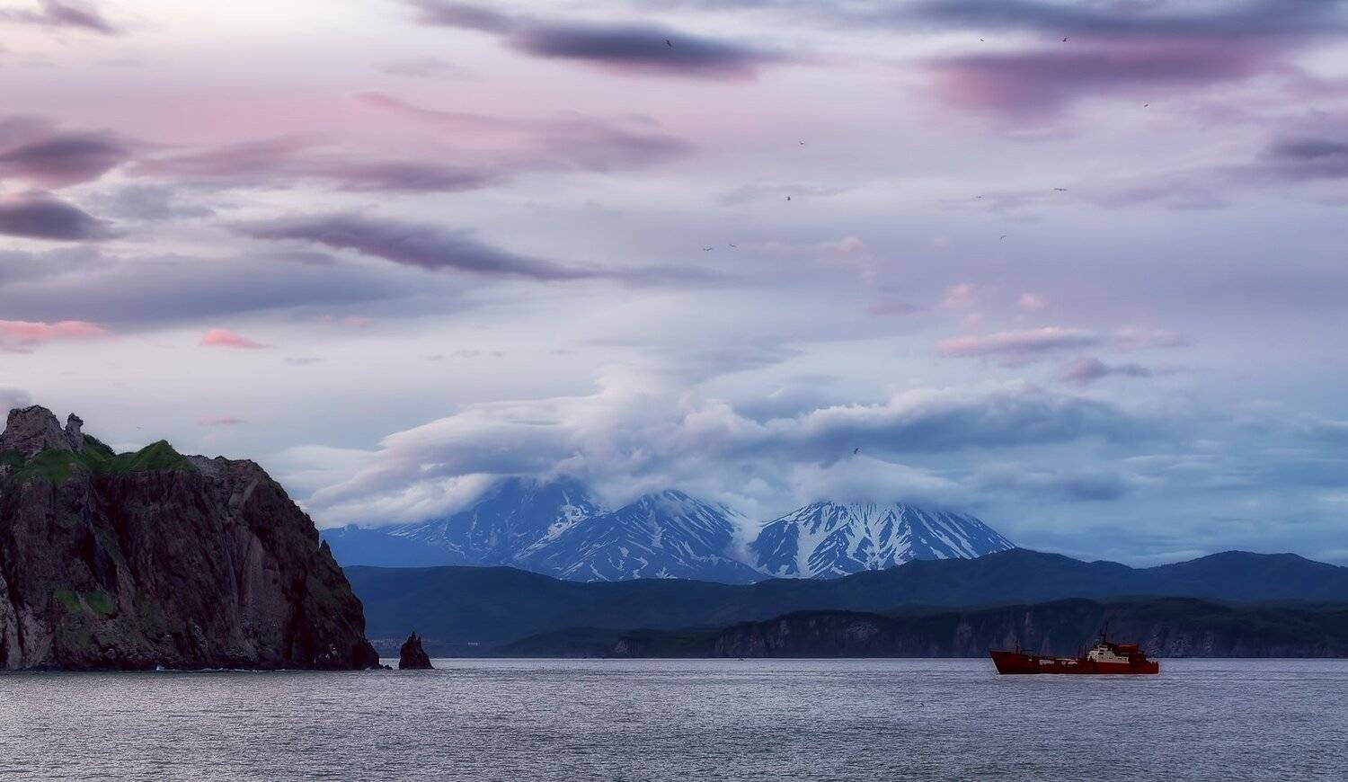 камчатка, лето, скалы, берингово море, закат, вулкан, Евгений Паршуков