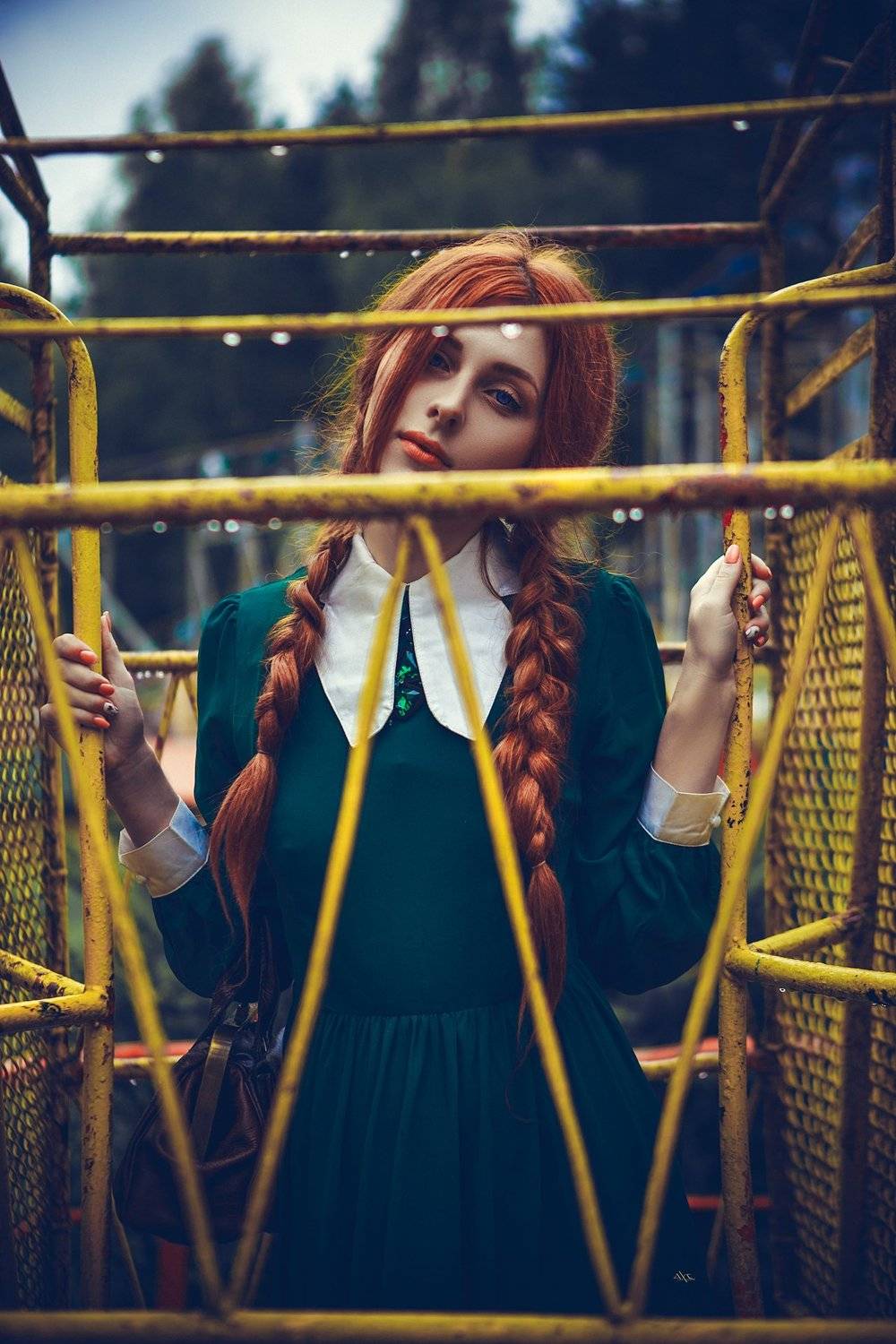 woman, portrait, natural light, retro, abandoned, Руслан Болгов (Axe)
