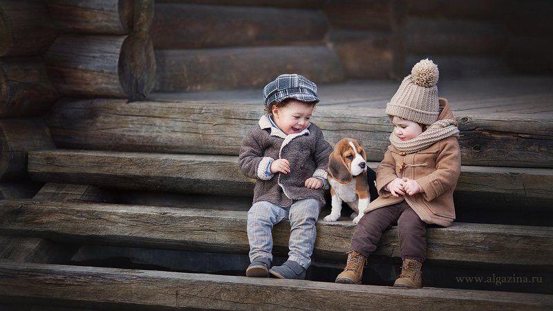 дети щенок собаки малыши мальчик девочка Знакомство фото превью