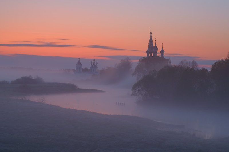 Было утро. Заря занималась. фото превью
