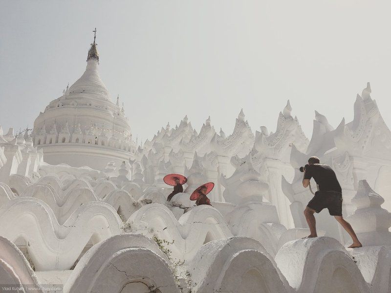 photographer,бирма,монахи,пагода,сьемка,фотограф,храм,мьянма,asia,myanmar,burma,mingun,mandalay,monks,pagoda,белыйхрам,hsinbyume_pagoda,hsinbyume Behind the scenes фото превью