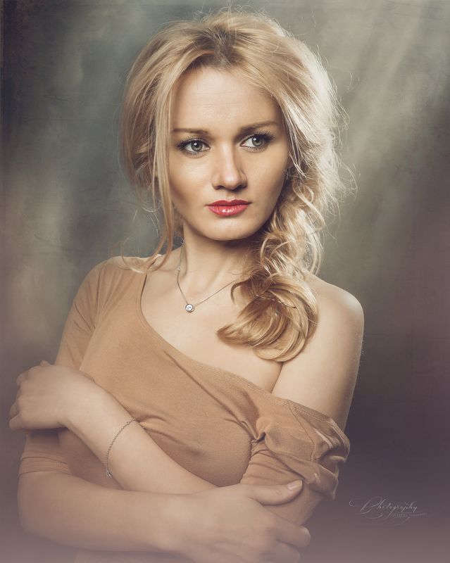 Maria фото превью