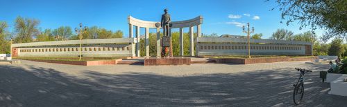 Аллея Героев.