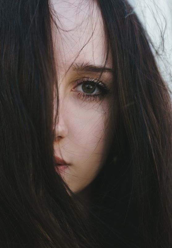 девушка, ветер. волосы, портрет windy фото превью