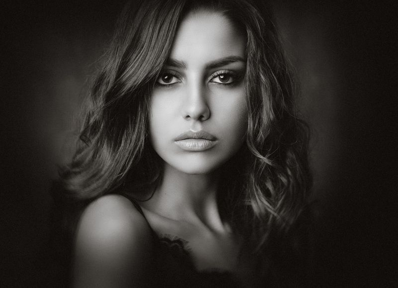 portrait, woman, long hair, fine art portrait, Simone фото превью