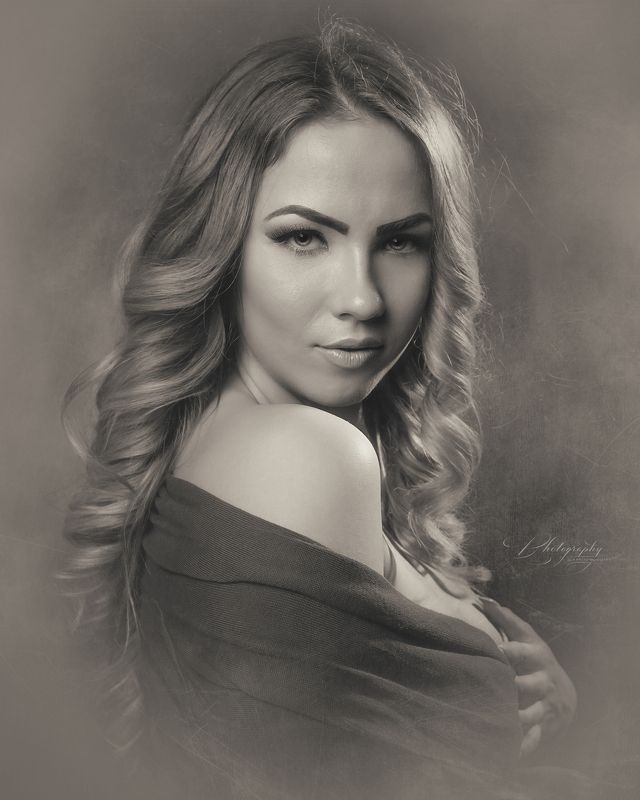 portrait, black & white Alina фото превью