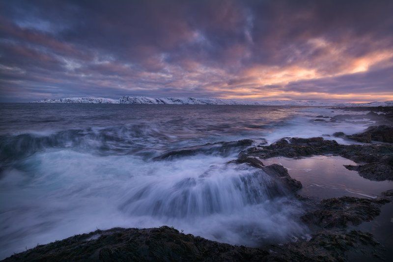 териберка, северный ледовитый океан, баренцево море, пейзаж, пейзажное фото, пейзажная съемка, природа, север, россия, заполярье, кольский полуостров, landscapes, landscape photo, nikon russia, nikon d 7100, travel, фототурывыхожногодня Рассвет у берегов Териберки фото превью