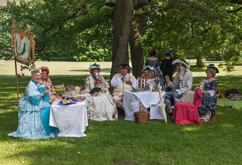 Breakfast on the grass фото превью