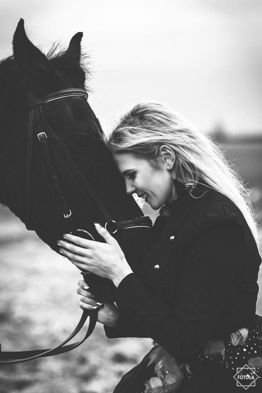 portrait, portraiture, fashion, outdoors, Laura Žygė