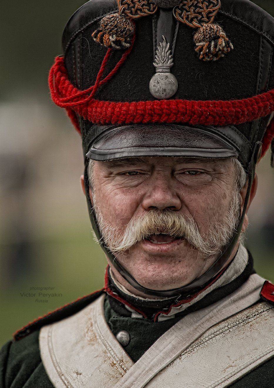 оловянный солдатик бородинское поле, Виктор Перякин