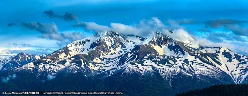 кавказ, заповедник, горы, снег, скалы, Аллоус и Хаджибей фото превью