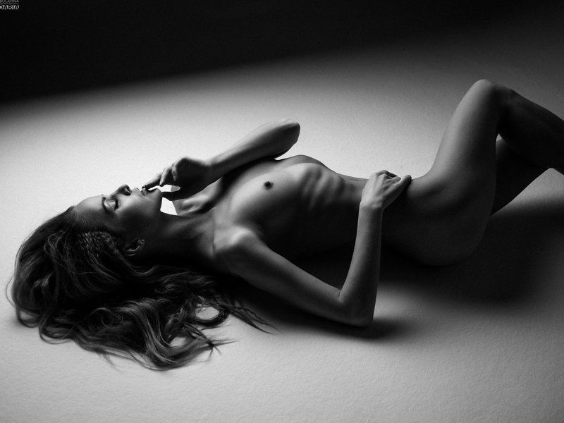 булавина,  ню,  обнаженнаянатура Кристина фото превью