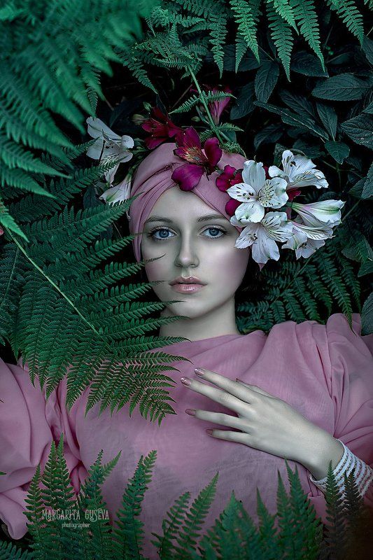 лес, фея, мистика, фэнтези, цветы, руки, лицо, розовый, платье, Маргарита Гусева, Margarita Guseva, garden, grove, green, girl, pink, flower, волшебство Лесная фото превью