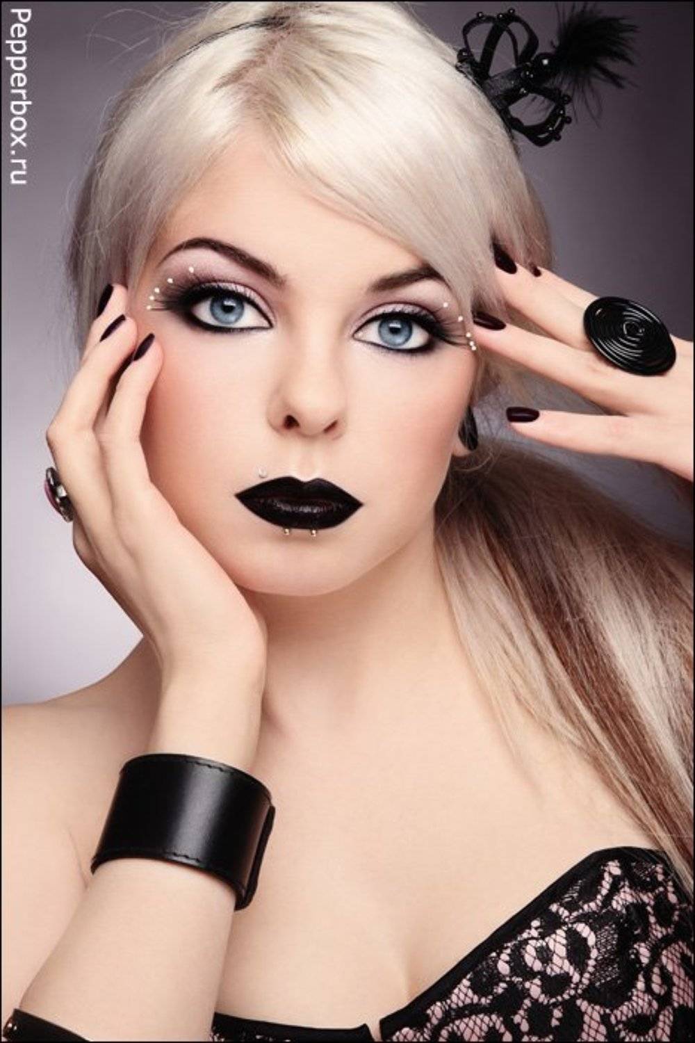 catfingers, ElenaGroza