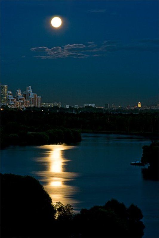 ночной, город, москва, луна, лунная, дорожка, река, отражение ночные зарисовки фото превью