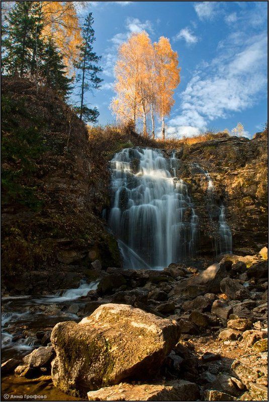 алтайский край, алтай, залесово, пещерка, водопад, осень, аня графова Водопад под листопадом фото превью